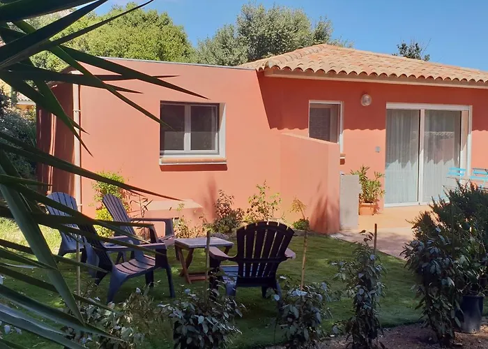 A Vigna Vecchia - 3 Pieces Sud Vecchio לינה וארוחת בוקר 4*