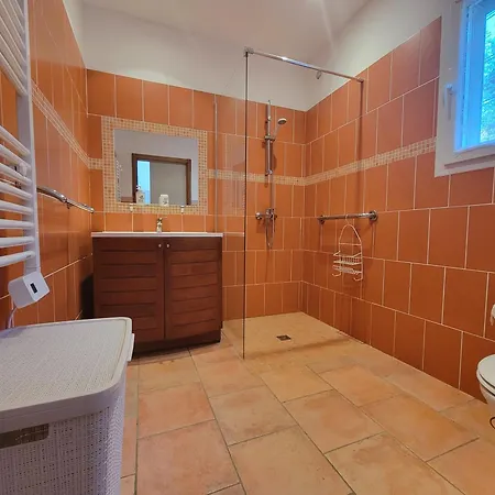 A Vigna Vecchia - 3 Pieces Sud Vecchio Porto-Vecchio (Corsica)