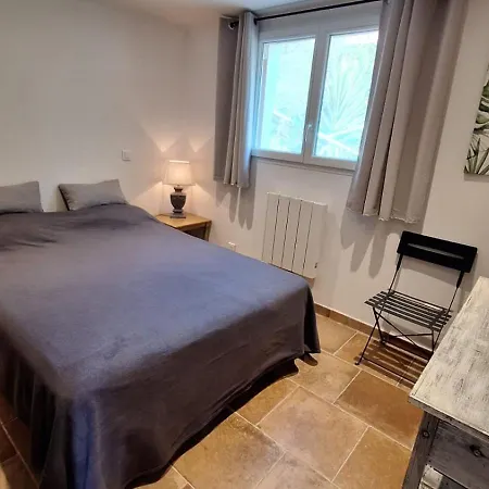 Bed & Breakfast A Vigna Vecchia - 3 Pieces Sud Vecchio