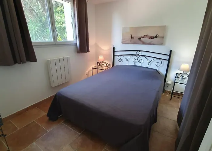 Oda ve Kahvaltı A Vigna Vecchia - 3 Pieces Sud Vecchio