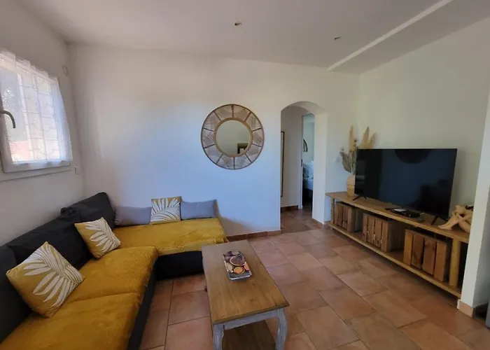 A Vigna Vecchia - 3 Pieces Sud Vecchio Oda ve Kahvaltı